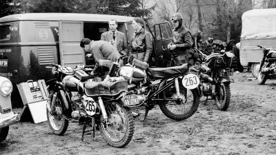 Motorcycle and race service